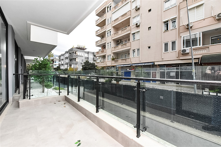 Новая квартира 1+1 в минутной доступности к пляжу Клеопатры