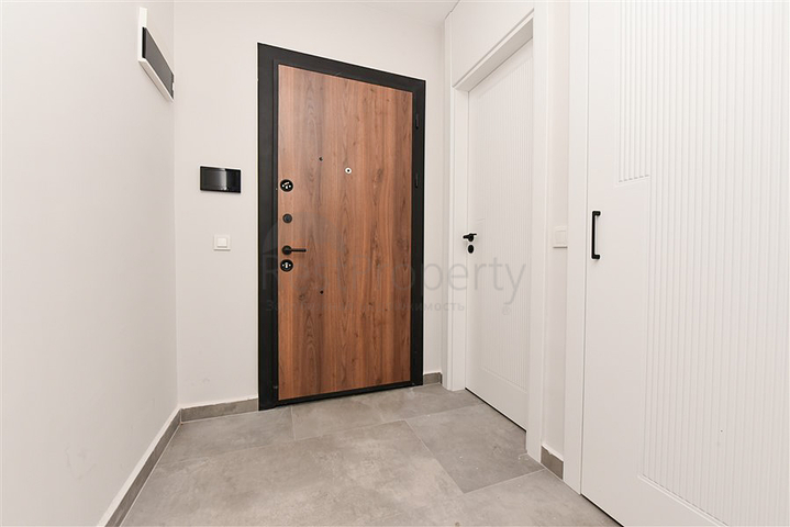 Квартира 1+1 в новом комплексе всего в 200 метрах от пляжа Клеопатры