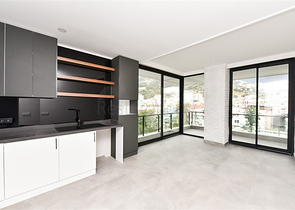 Квартира 1+1 в новом комплексе всего в 200 метрах от пляжа Клеопатры