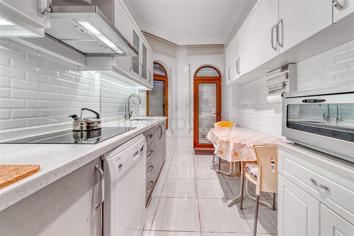 Апартаменты в комплексе на первой береговой линии