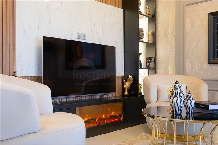 Трехкомнатный пентхаус с дизайнерским ремонтом