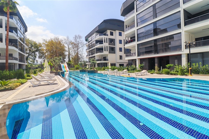 Трехкомнатный пентхаус с дизайнерским ремонтом