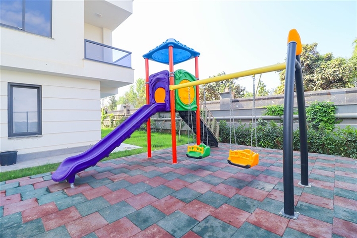 Трехкомнатный пентхаус с дизайнерским ремонтом