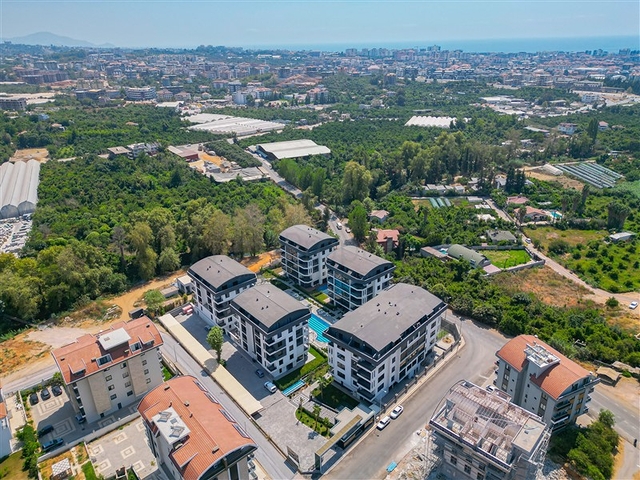 Трехкомнатный пентхаус с дизайнерским ремонтом