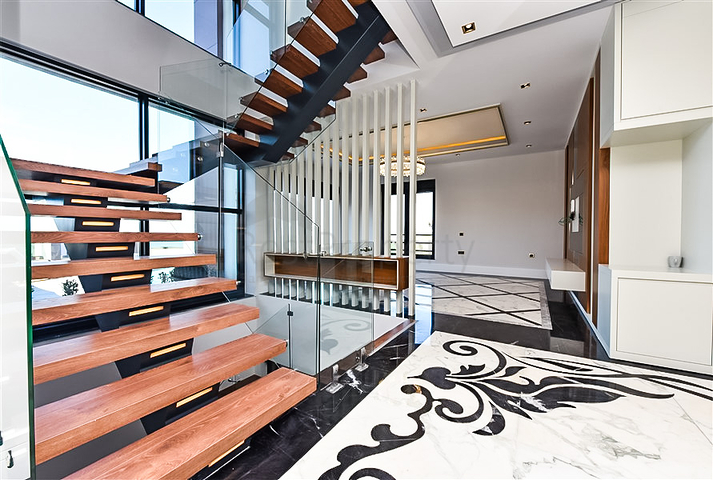 Роскошная вилла 4+1 в районе Каргыджак