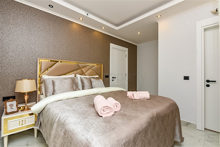 Уютный садовый дуплекс в районе Оба