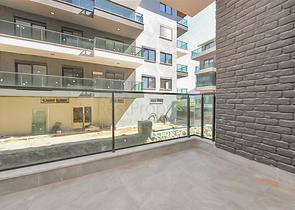 Уютный садовый дуплекс в районе Оба