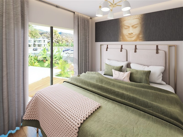 Апартаменты 2+1 со своей террасой  в 100 метрах от моря