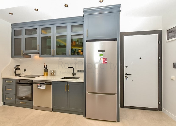 Двухкомнатная квартира у самого моря в шикарном комплексе