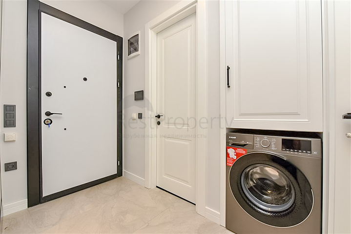 Двухкомнатная квартира у самого моря в шикарном комплексе