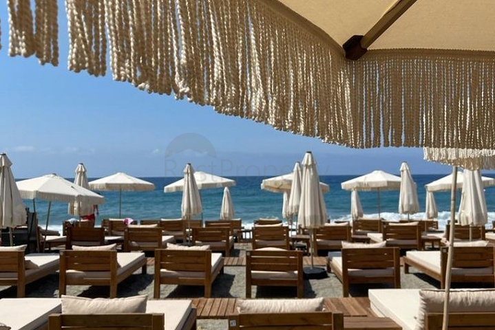 Квартира 1+1 на первой береговой линии с видом на море