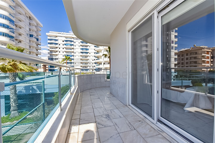 Квартира 3+1 с возможностью оформления ВНЖ на первой линии