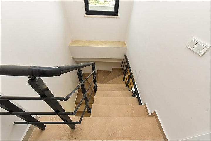 Квартира 2+1 со своим садом в Кестеле