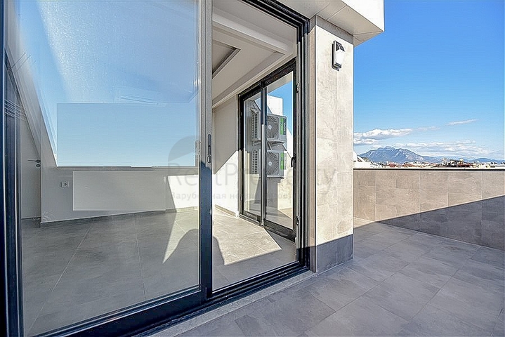 Пентхаус 3+1 в новом жилом комплексе в районе пляжа Клеопатры