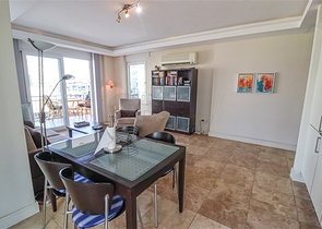 Квартира в центральном районе Алании-Джикджили. 