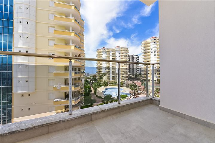 Квартира 1+1 в районе Махмутлар