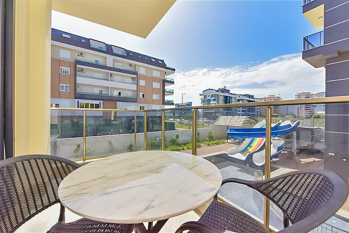 Квартира 1+1 в 400 метрах от моря в Каргыджаке