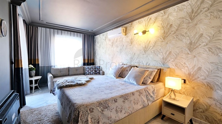 Меблированная вилла в центре Махмутлара