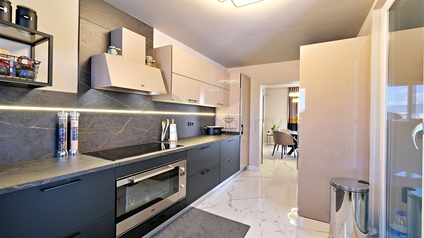 Меблированная вилла в центре Махмутлара