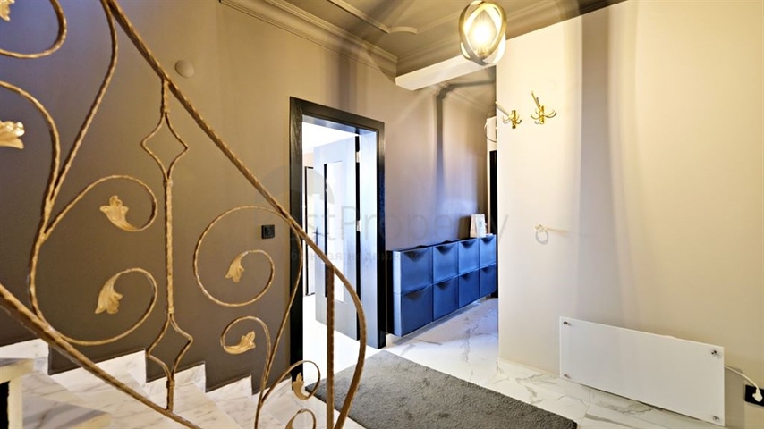 Меблированная вилла в центре Махмутлара