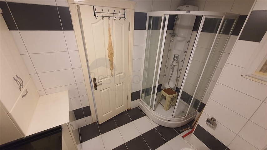 Просторная квартира 3+1 в районе Тосмур