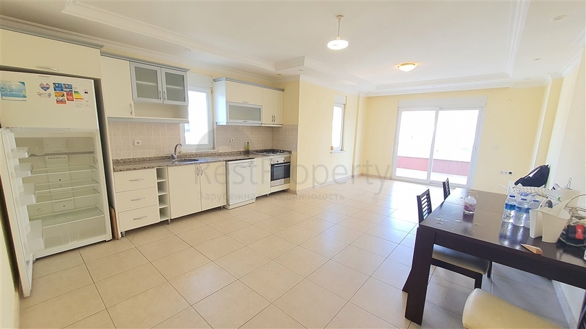 Просторная квартира 3+1 в районе Тосмур