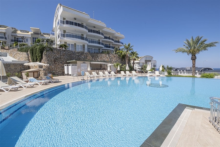 Просторный пентхаус планировкой 3+1 в районе Конаклы. 