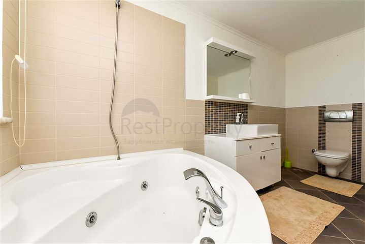 Просторный пентхаус планировкой 3+1 в районе Конаклы. 