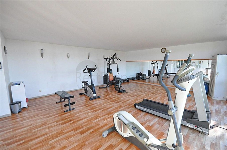 Просторный пентхаус планировкой 3+1 в районе Конаклы. 