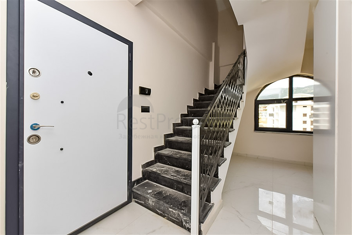 Пентхаус 2+1 в районе Оба