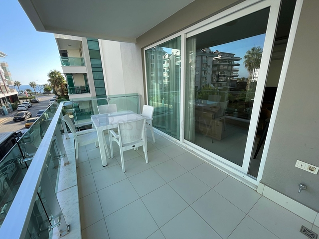 Квартира на первой береговой линии в районе Кестель