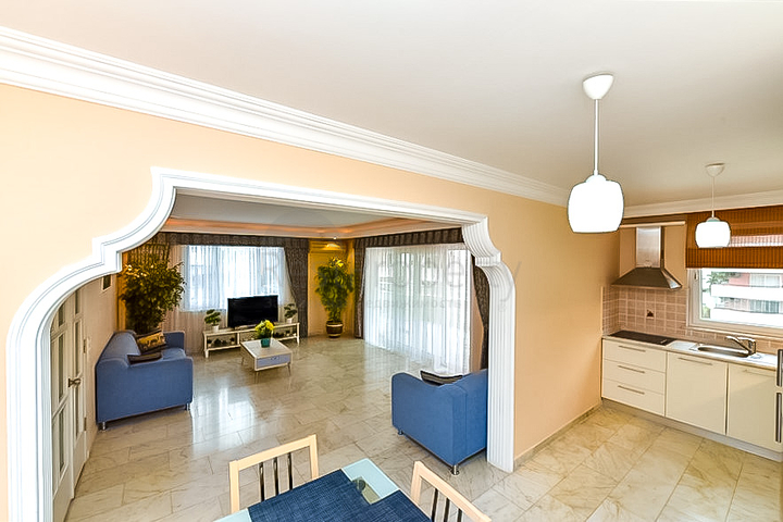 Меблированная квартира 2+1 в 150 м от моря