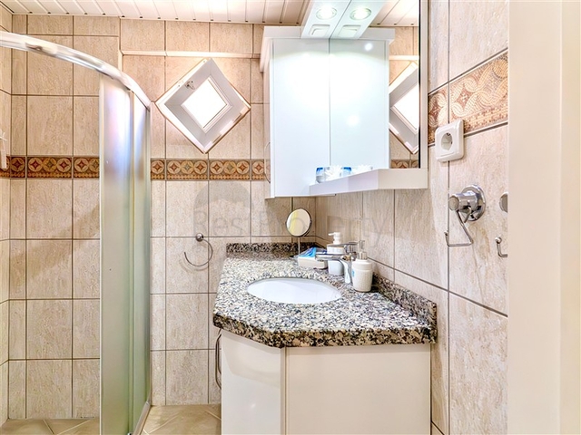 Квартира 1+1 в 100 метрах от моря в Оба Квартира 1+1 в 100 метрах от моря в Оба