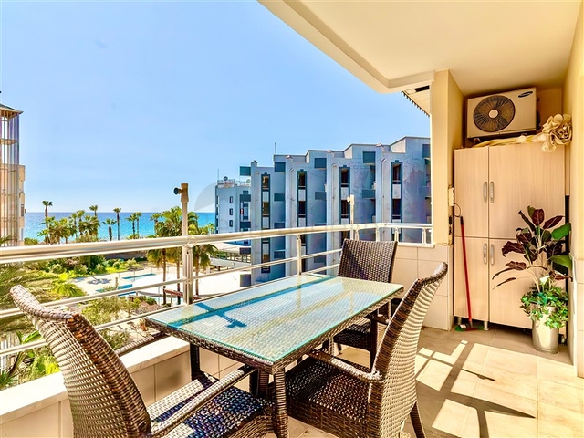 Квартира 1+1 в 100 метрах от моря в Оба Квартира 1+1 в 100 метрах от моря в Оба