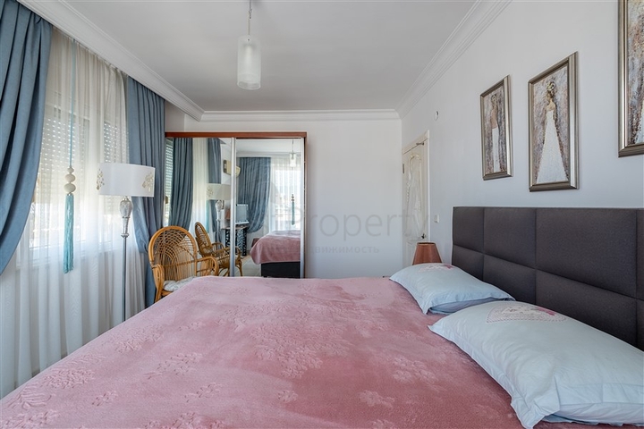 Пентхаус 3+1  в районе Махмутлар