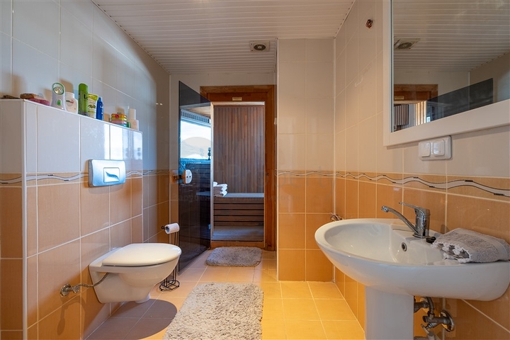 Пентхаус 3+1  в районе Махмутлар