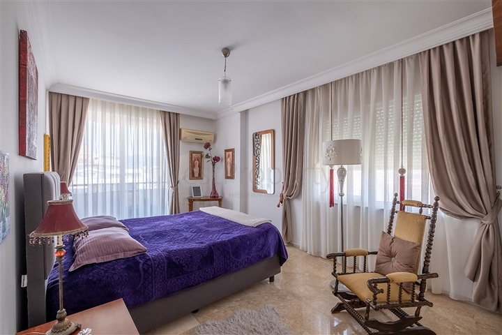 Пентхаус 3+1  в районе Махмутлар