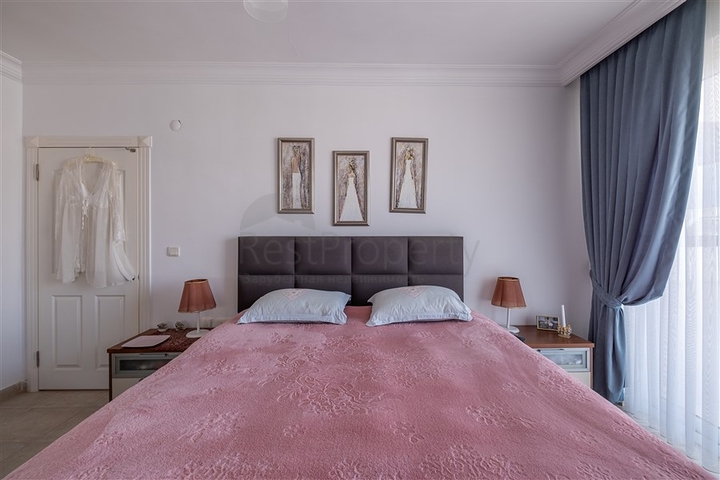 Пентхаус 3+1  в районе Махмутлар