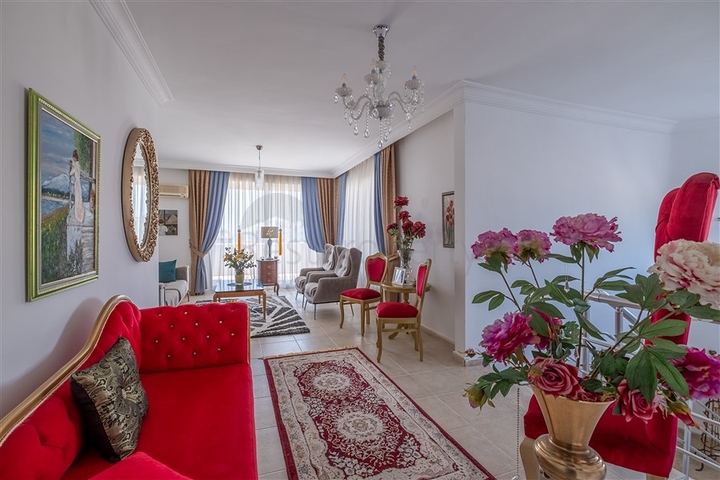 Пентхаус 3+1  в районе Махмутлар