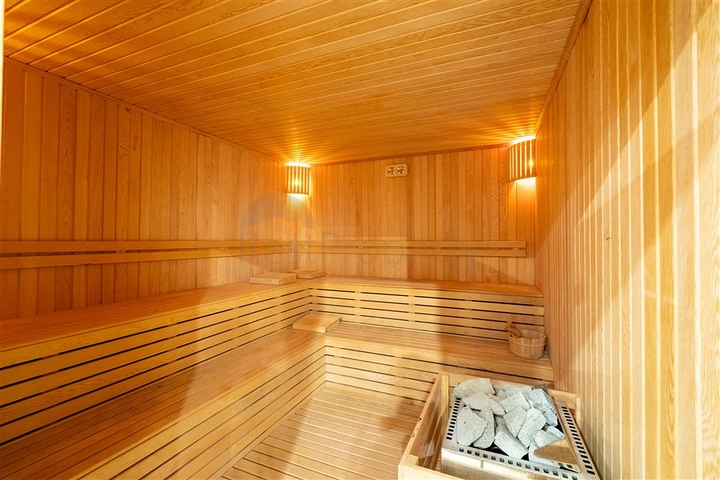 Просторная квартира 4+1 с мебелью: ваш уютный дом в Махмутларе