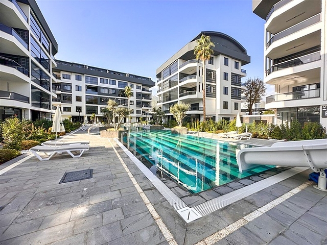 Квартира планировки 2+1 в районе Оба