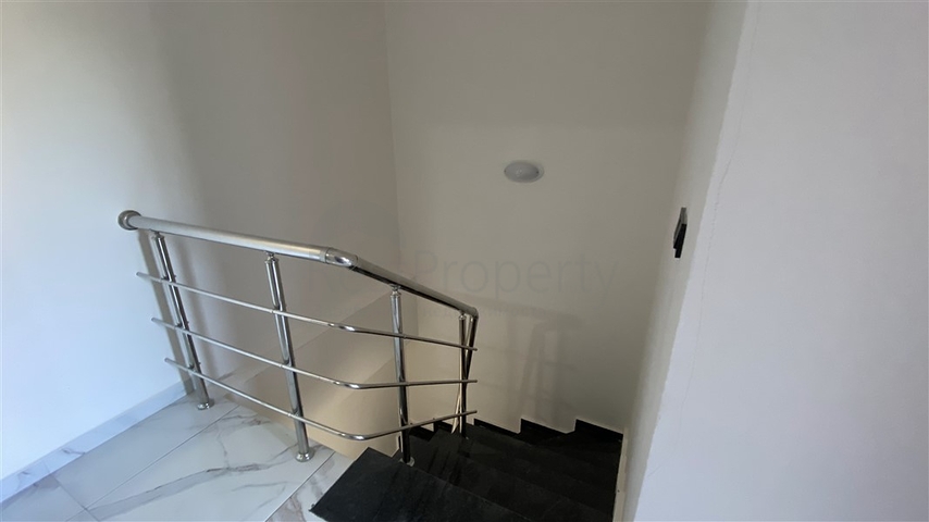 Меблированный пентхаус 2+1 в Авсалларе