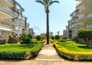  Квартира 2+1 с выходом в сад в районе  Джикджилли