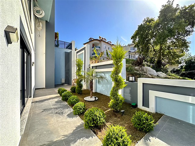 Великолепная вилла в районе Каргыджак 