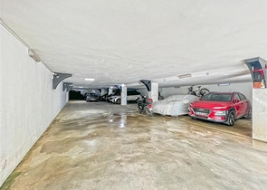 Продается уютная квартира в жилом комплексе на берегу моря в Махмутларе