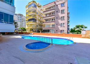 Уютная трехкомнатная квартира с захватывающим видом на море