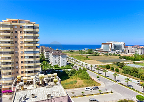 Уютная трехкомнатная квартира с захватывающим видом на море