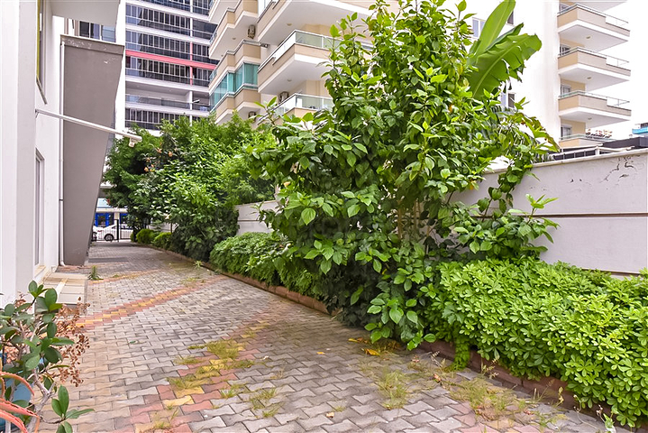 Меблированная квартира 1+1 в Махмутларе