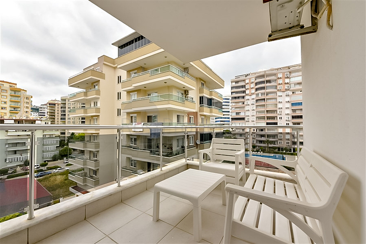 Меблированная квартира 1+1 в Махмутларе