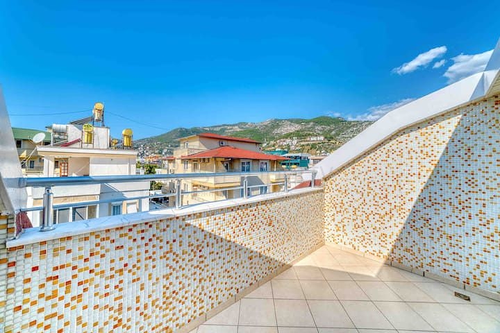 Пентхаус 3+1 в сердце Алании в районе Клеопатра